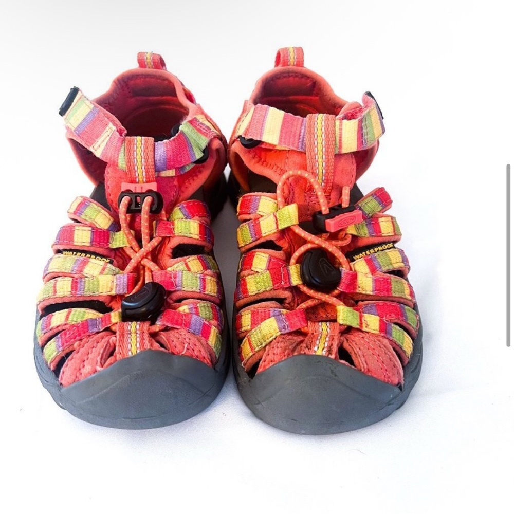 Kids Keen sandals size 11